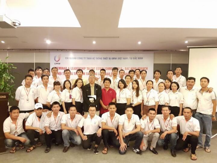 Tập thể nhân viên UMW – chi nhánh Bắc Ninh – Vì một UMW phát triển mạnh mẽ – kiên định – tiên phong